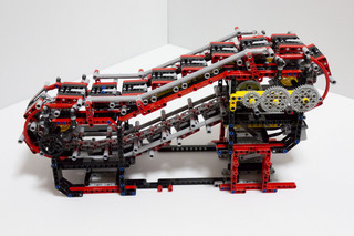 018_MotorizedEscalator2_01.jpg 018_MotorizedEscalator2_01.jpg