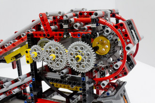 018_MotorizedEscalator2_04.jpg 018_MotorizedEscalator2_04.jpg