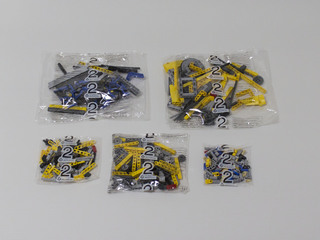 42009_MobileCrane_07.jpg 42009_MobileCrane_07.jpg