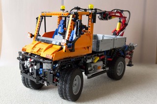 8110_UNIMOG_12.jpg